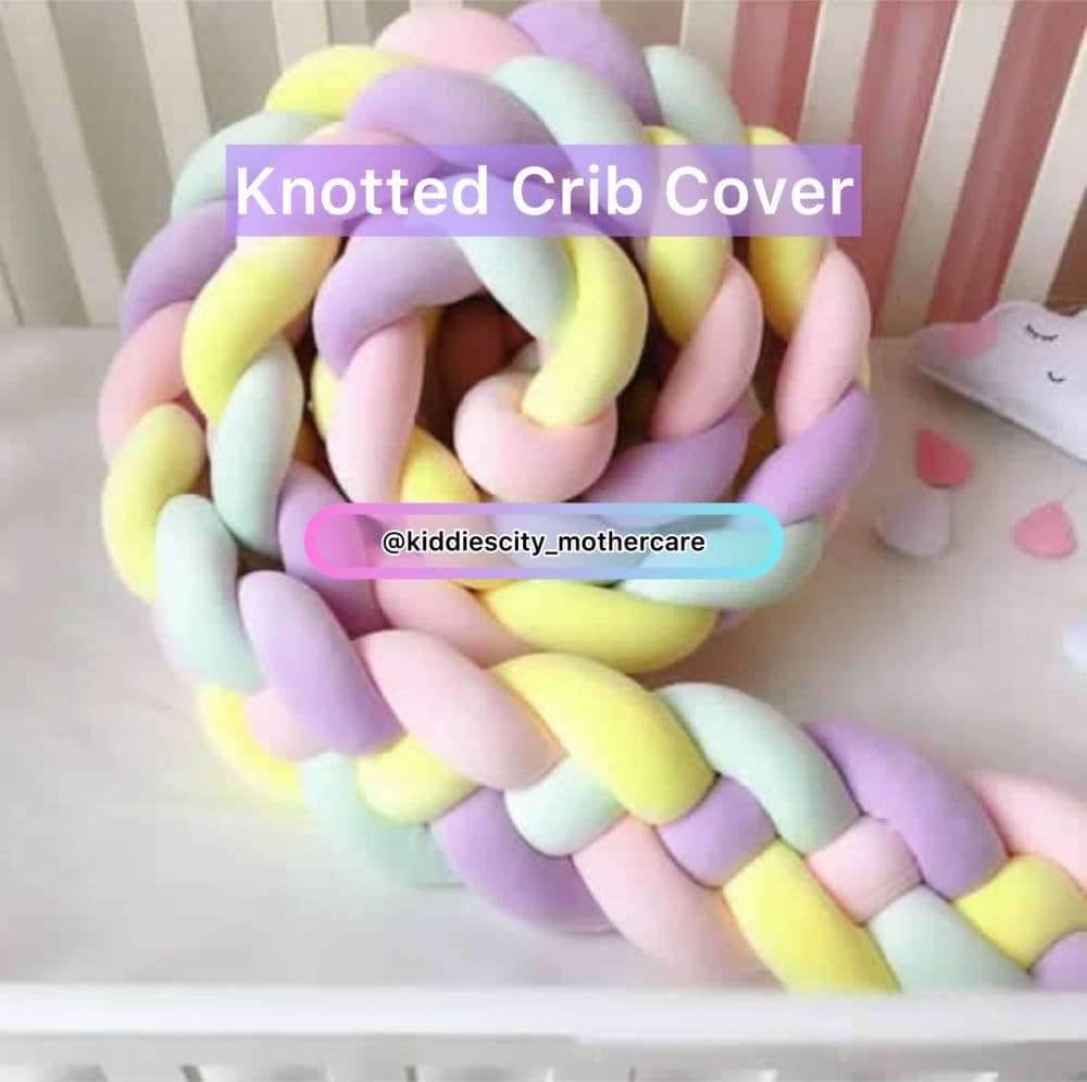 Knitted cot bumper