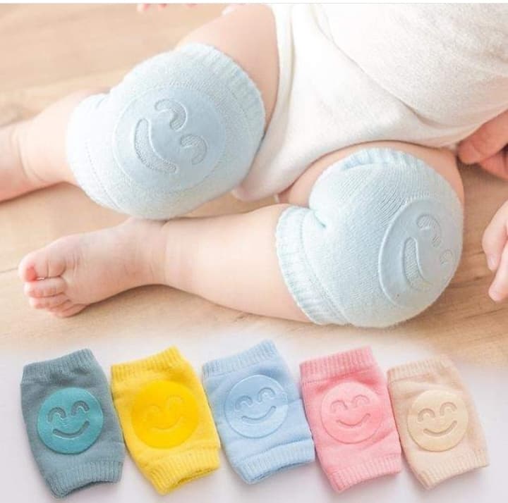 Non slip crawling knee pads